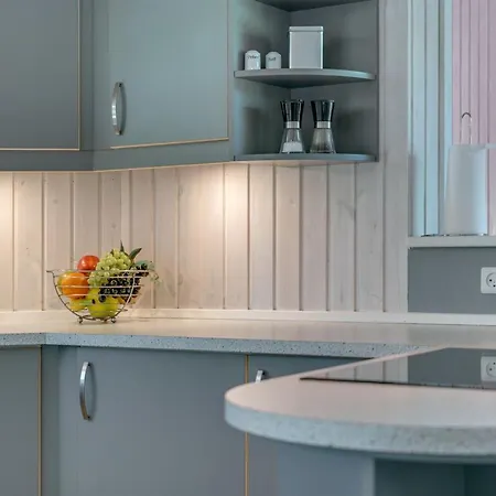 Esaline - 400m From The Sea By Interhome