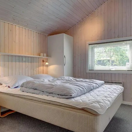 Feriehus Esaline - 400m From The Sea By Interhome Hals