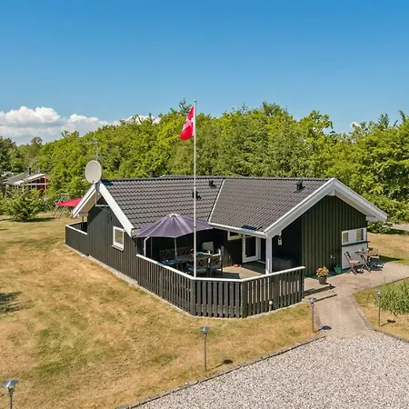 Feriehus Esaline - 400m From The Sea By Interhome Hals